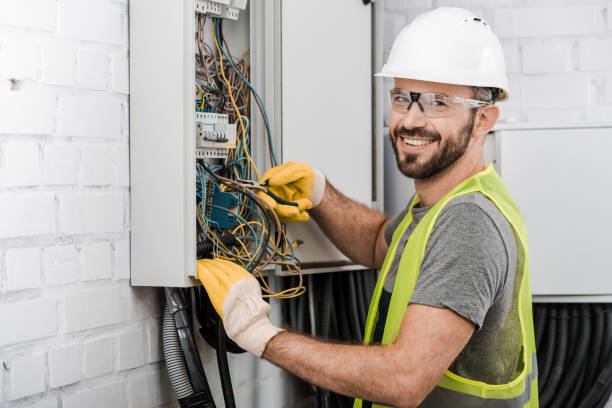 Best Circuit Breaker Repair  in Lake Holiday, IL